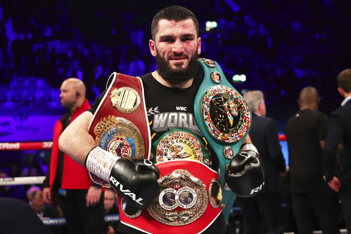 Artur Beterbiev
